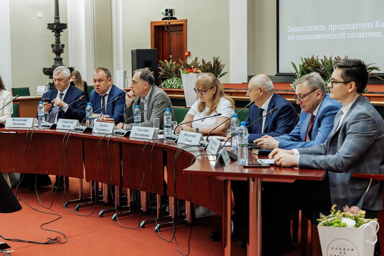 Национальная бизнес-премия 2025: в ТПП РФ наградили ударников строительной пятилетки